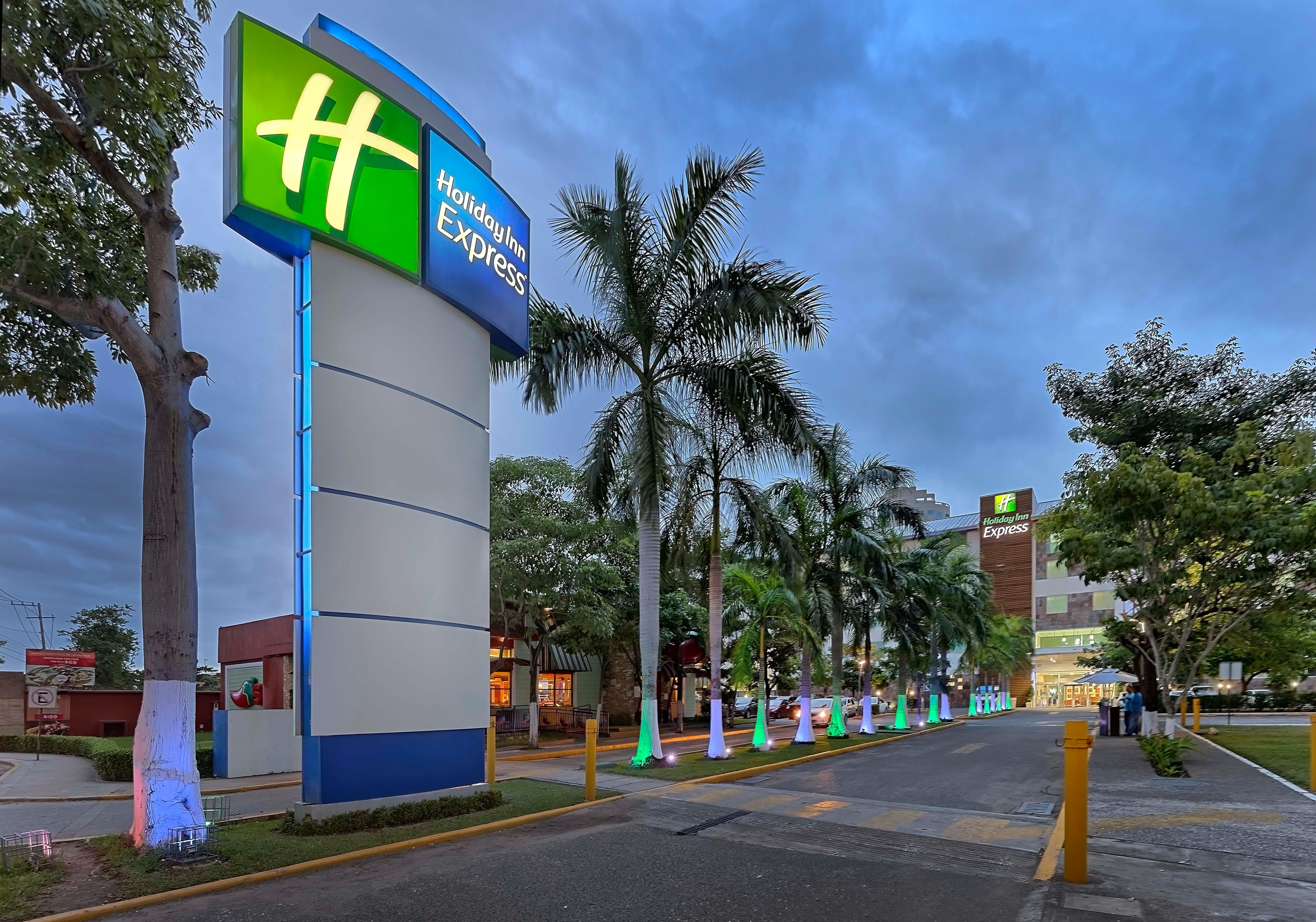 Holiday Inn Express Villahermosa By Ihg Eksteriør bilde